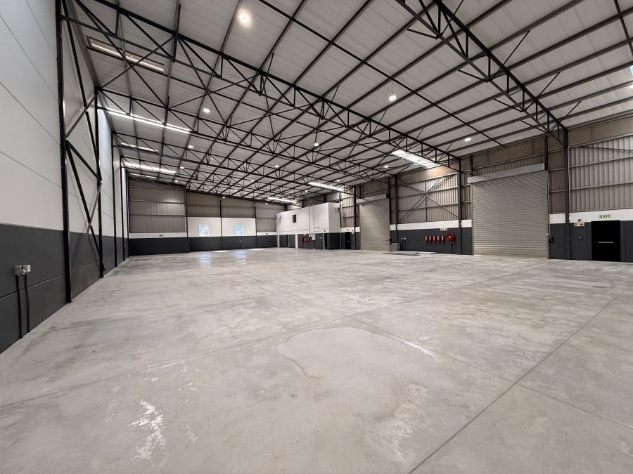 To Let Commercial Property for Rent in Rivergate Western Cape